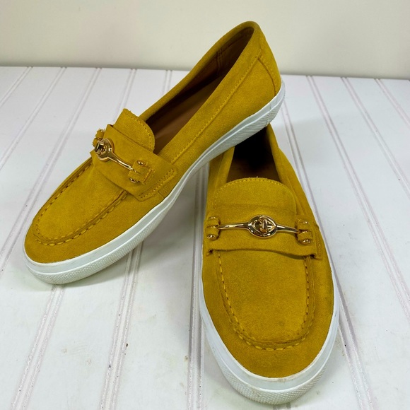 Coach  Corey yellow suede loafers - Picture 4 of 9